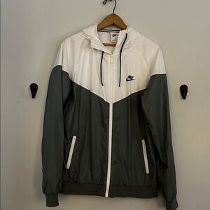 Nike Men's Two-Tone Windbreaker Jacket